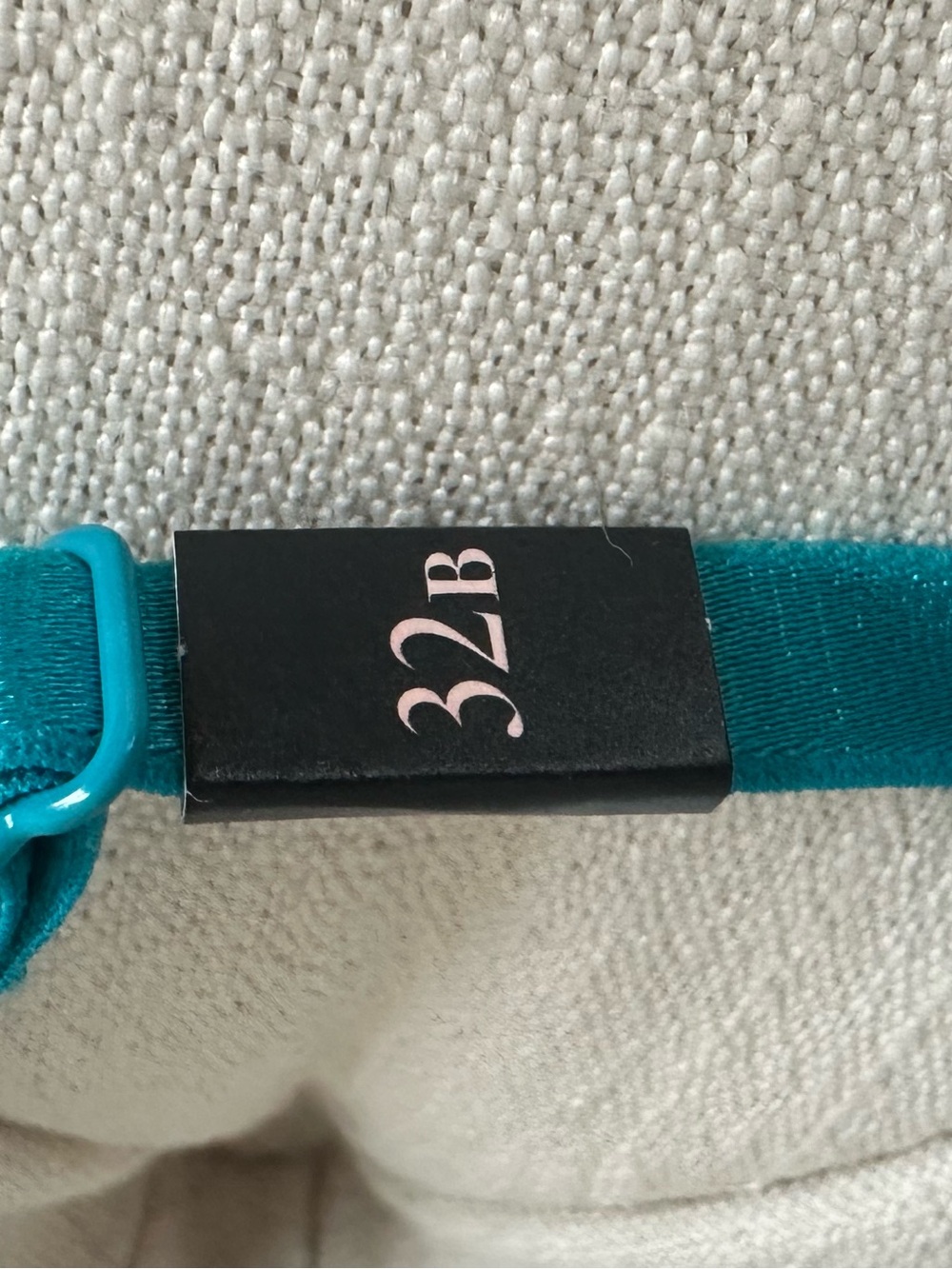 Victoria's Secret Teal Lace Strappy Bra - Picture 3 of 3